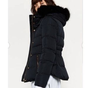 Zara Women’s Navy Anorak Puffer Coat